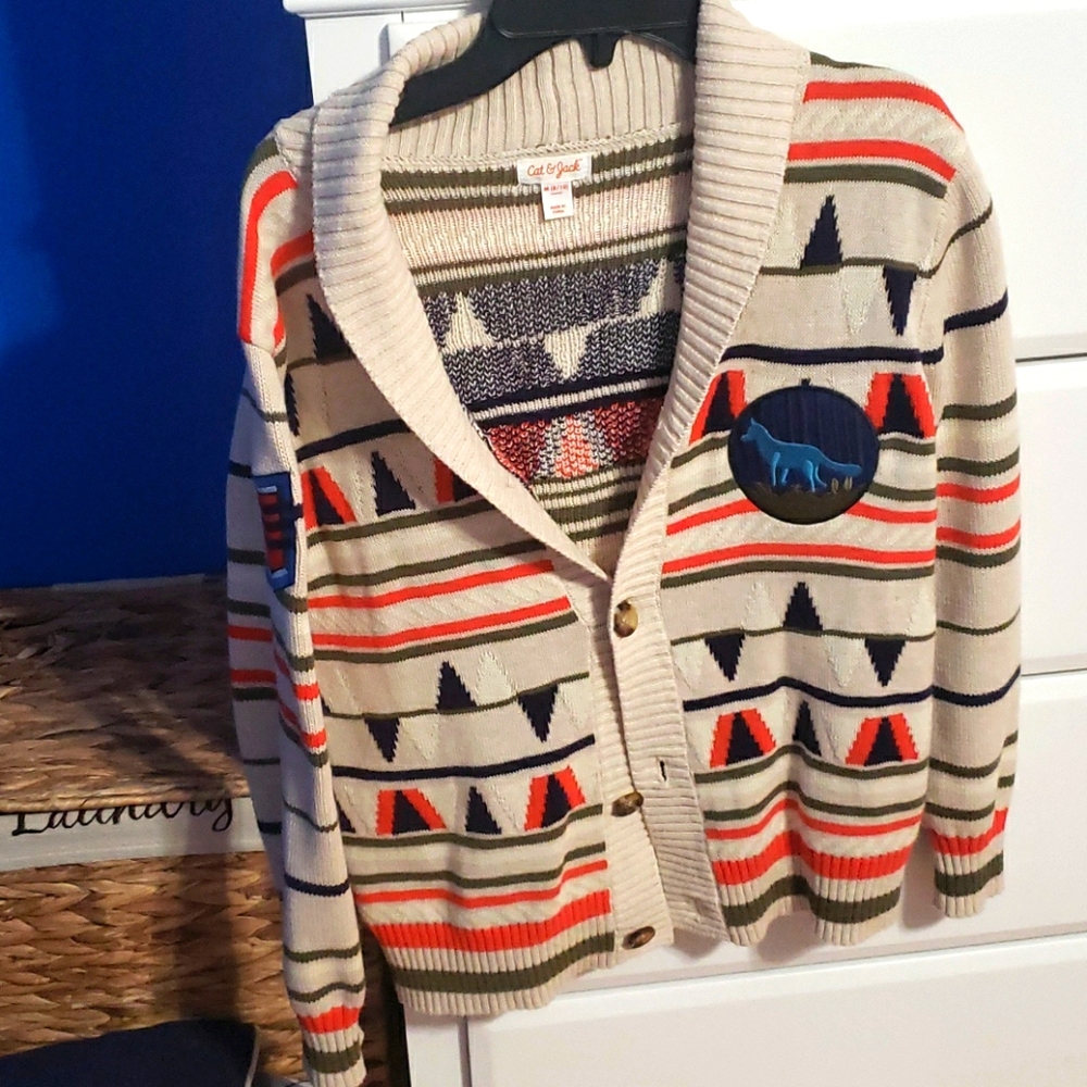Super cute sweater